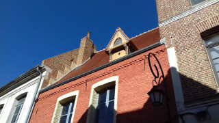 ancien-pignon-pas-de-moineaux-chien-assis-remplac-copyright-otbb-10161 ancien-pignon-pas-de-moineaux-chien-assis-remplac-copyright-otbb-10161